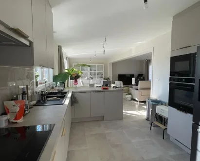 Cuisine équipée d'une maison modulaire